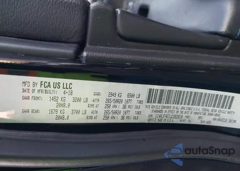 2018 Jeep Grand Cherokee Upland 4X4 z USA, uszkodzony, nr VIN 1C4RJFAG7JC352818